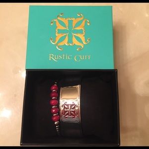 Rustic cuff set